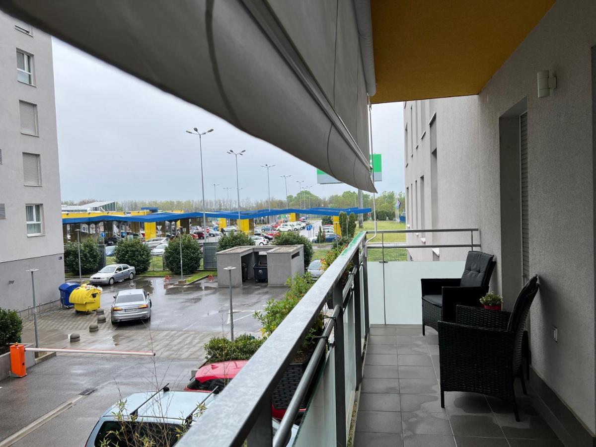 Calla Apartment Zagreb - Novi Apartman, Garaza, Video Nadzor Eksteriør billede